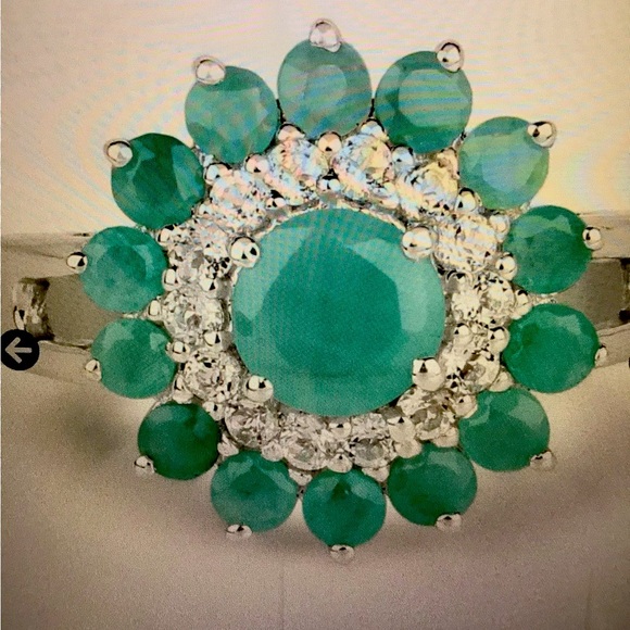Beautiful women’s white gold emerald & topaz size 8 designer ring - Picture 3 of 3